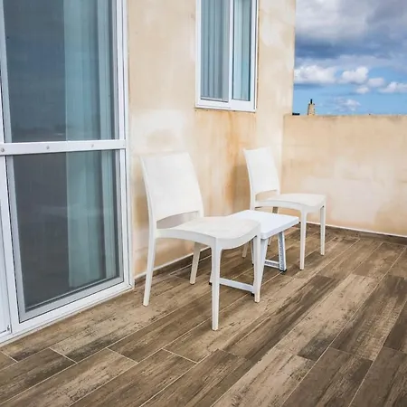 דירה Cosy & Penthouse In